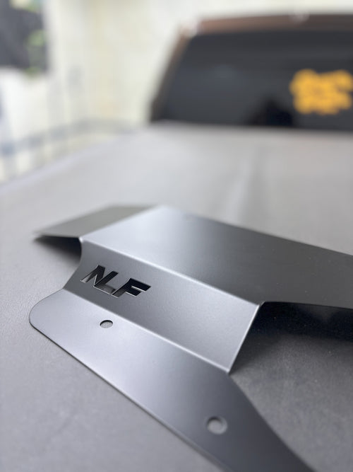 03-07 Chevy Rad Support Cover